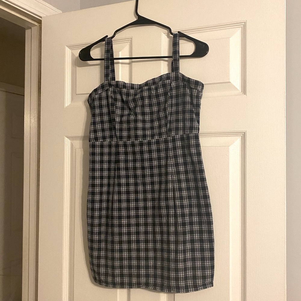 FOREVER 21 Plaid Black/White Dress